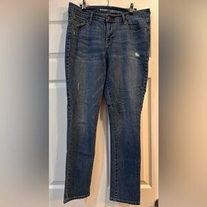 Old Navy Mid-Rise, Straight Legged jeans. Size 10 regular